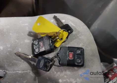 2010 Ford E-350 Super Duty Commercial/Recreational from USA, damaged, VIN 1FTSE3EL2ADA57504